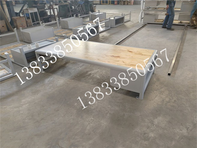 万宁监狱床具